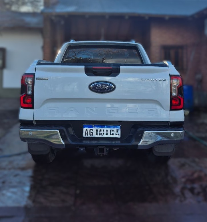 Ford RANGER PICK - UP D/C 3,0 Td V6 Lion Ltd + 4X4 10at 2023 — foto 2